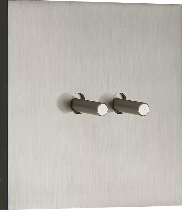 Donel N96 DT108CGB Переключатель на 2 тумблера, Цилиндр, 10AX 250V, Вороненая сталь, серия DT